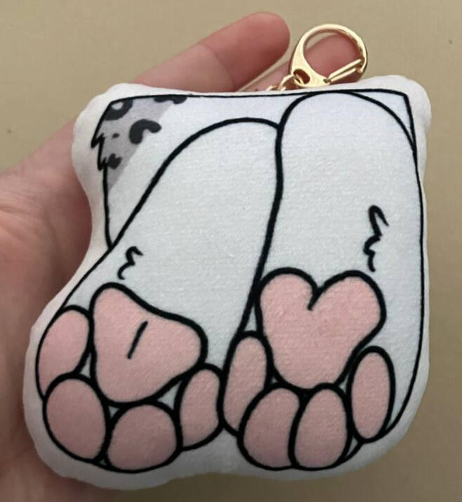 Pillow Keycharm